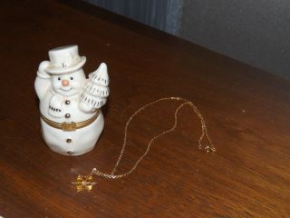 Lenox Treasures The Snowman’s Surprise Box With Snowflake Necklace