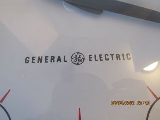 VINTAGE GE GENERAL ELECTRIC 12/24 HOUR BAKELITE WALL CLOCK 18 