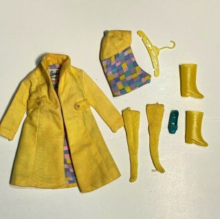 1967 Sears Exclusive Vintage Barbie Fashion Outfit 1816 The Yellow Go Hat Tights