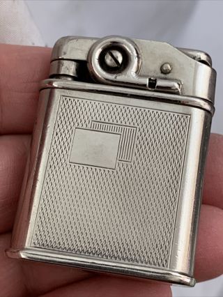 Vintage Unmarked Pocket Lighter With An Attractive Mechanism