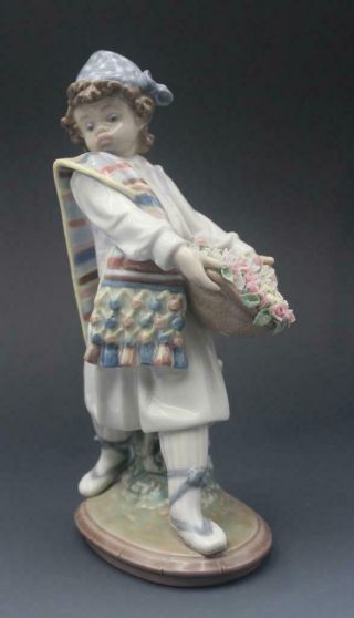 Vintage Lladro Valencian Flowers Boy 1526 Porcelain Figurine No Box