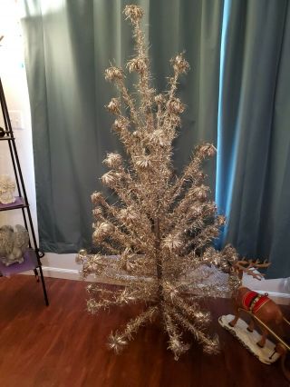 Vintage Aluminum Christmas Tree 6 Ft Pom Pom 61 Branches Sleeves Box