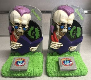 Vintage 1996 Goosebumps Bookends Curly The Skeleton Reading Is A Scream Toy