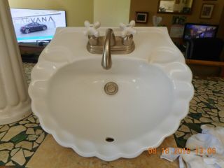 Vintage Scalloped Pedestal Sink With Brushed Nickel And Ceramic Faucet