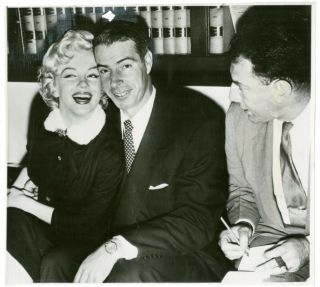 Marilyn Monroe Joe Dimaggio Wedding 1954 Vintage Photograph