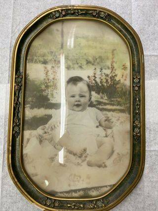 Antique Vintage Wood Oval Frame Convex Bubble Glass Picture With Baby Picture