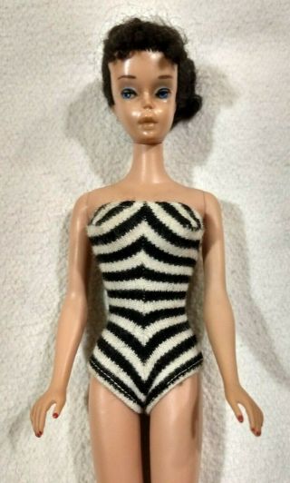 Vintage - Early 1960s - Mattel - Brunette Ponytail Barbie Doll - Pale Lipstick