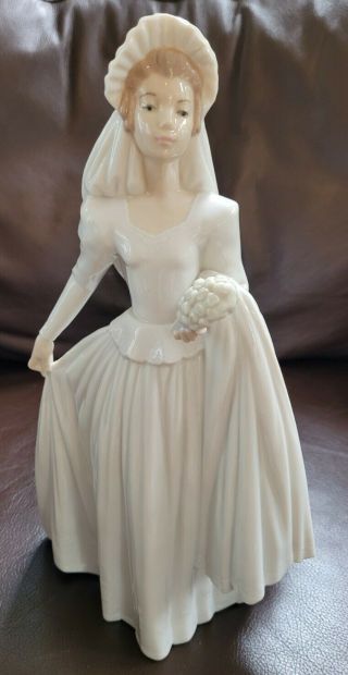 NAO by Lladro Daisa 1994 large The Bride,  My Day figurine 2