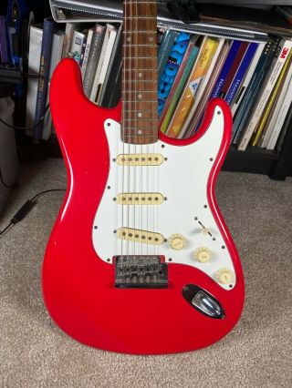 Vintage Early C.  F.  Martin Stinger Electric Guitar - St2 - Red And White