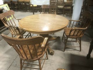 Vintage Round Oak Dining Table 1 Leaf (chairs Not) 4