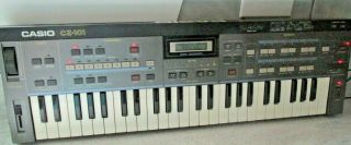 Casio Cz - 101 Vintage Digital Synthesizer Parts Repair Powers On In Case