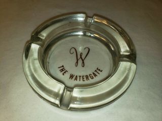 Rare Vintage The Watergate Hotel Ashtray Glass Clear W Logo 4.  5 "