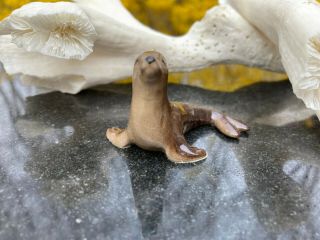 Vintage Brown Seal Miniature Hagen - Renaker Figurines Porcelain