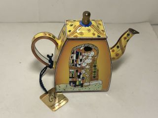 Charlotte Di Vita Trade Plus Aid Miniature Enamel Teapot Gustav Klimt The Kiss