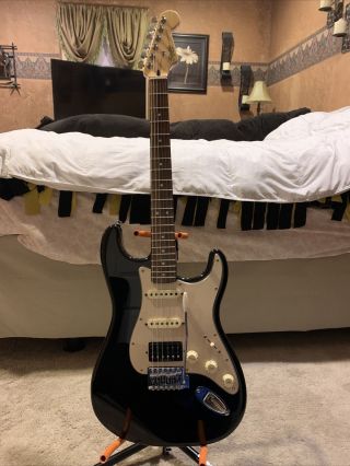2007 Squier Vintage Modified Stratocaster Hss Black With Gig Bag