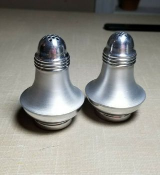 Vintage Salt Pepper Shakers Set Aluminum Twist Top Weighted Bottom Ufo Mcm