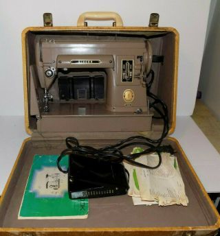 Vintage Singer 301A Portable Heavy Duty Gear Drive Sewing Machine w/ Case 2
