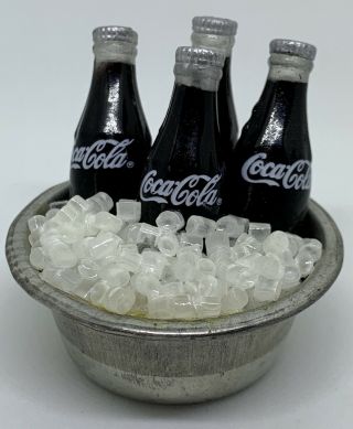 1997 Miniature Coca Cola Coke 4 Glass Bottles In Tub Of Ice