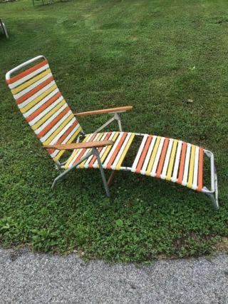 Vintage Folding Chaise Lounge Chairs Lawn Beach Deck Vinyl Tube Plastic Wild