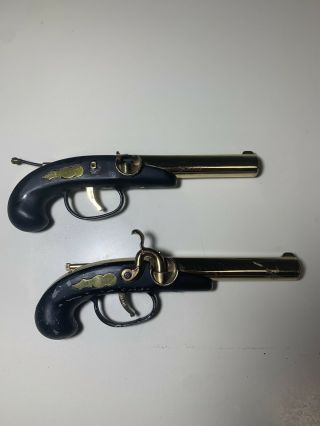 Vintage Black And Gold Brass Flintlock Pistol Gun Table Cigar Cigarette Lighter