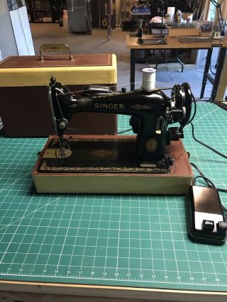 Vintage Singer Model 66 Sewing Machine Serviced