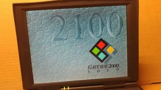 Vintage Gateway 2000 Solo 2100 Laptop Pentium MMX 166 MHz Windows 95 Operating s 2