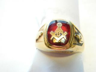 Vintage 10k Gold Masonic Ring Ruby Stone Size 9.  5 5.  9 Grams