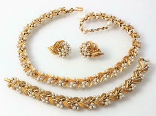 Vintage Crown Trifari Faux Pearl Rhinestone Leaf Necklace Bracelet Earring Set