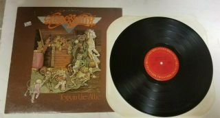 Aerosmith Toys In The Attic - 1975 Release - Lp Vinyl Record Album