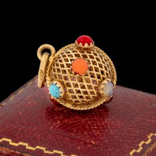 Antique Vintage Art Nouveau 18k Yellow Gold Peking Glass & Glass Charm Pendant