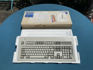 Vintage Ibm 1984 Keyboard Model M Part No.  1391401 W/ Box