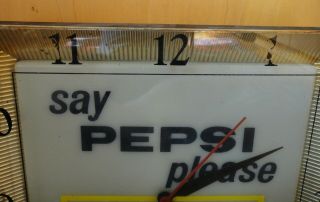 Vintage 1960 ' s “say PEPSI please” Pepsi - Cola lighted advertising clock sign 3