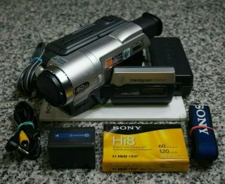 Vtg Sony Handycam Ccd - Trv308 Video Hi8 8mm Camcorder Ntsc 20x W/