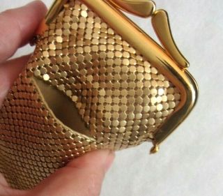 Vintage Whiting And Davis Gold Luxury Mesh Sequin Cigarette Case Pouch 3