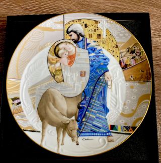 " Mary And Jesus” Edwin Knowles Biblical Mothers Collectors Plate,  10” 1985