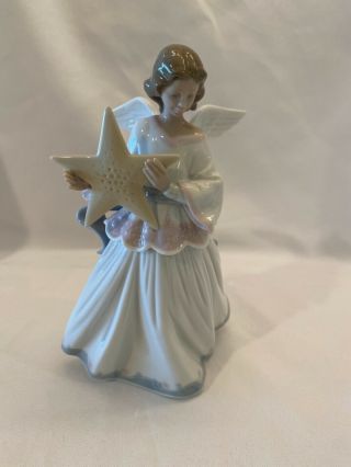 Lladro Figurine Angel Of The Stars - Tree Topper,  (6132) 8.  25 Mib