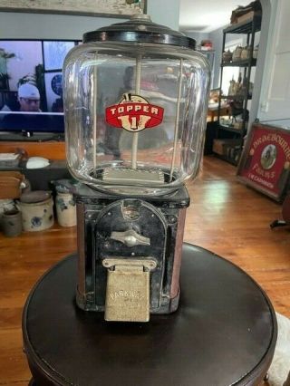 Vintage Victor Topper 1 Cent Nuts / Candy Machine - Gum Ball W/key