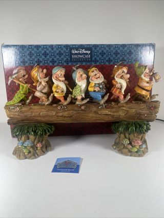 045544076524 Disney Traditions Jim Shore Homeward Bound Figurine The Seven Dwarf