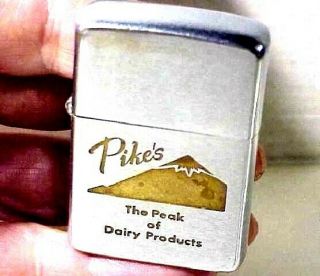 1963 Zippo 2517191 Vtg Pocket Lighter – “pike’s,  The Peak Of Dairy Products” Lgo