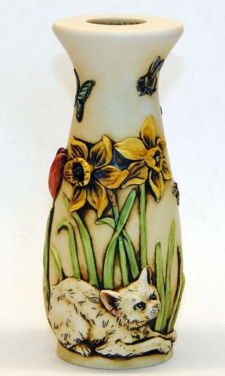 Harmony Kingdom Ar Neil Eyre Designs Kitty Cat Butterfly Tulip Daffodil Bee Vase