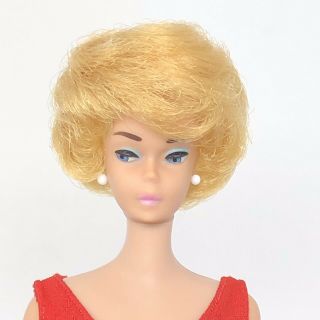 Vintage Barbie Bubblecut - Platinum Blonde