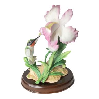 Masterpiece 1985 Homco Hummingbird Orchid Figurine Wood Pedestal Signed