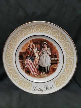 Vintage 1973 Avon Betsy Ross Plate Enoch Wedgwood England Patriot Flagmaker Dish
