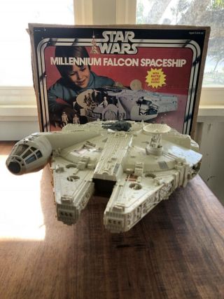 1979 Vintage Star Wars Millennium Falcon Space Ship.  Kenner.