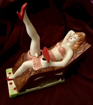 Vintage 1950’s Bisque Naughty Nodder Ashtray Girl With Waving Fan And Leg