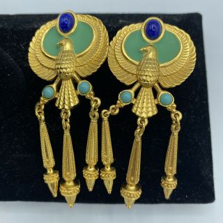 Vtg Elizabeth Taylor Avon Egyptian Cleopatra Dangle Clip On Gold Plated Earrings