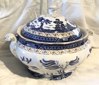 VINTAGE BOOTHS REAL OLD WILLOW HUGE GORGEOUS SOUP TUREEN A8025 GOLD TRIM VGUC 2