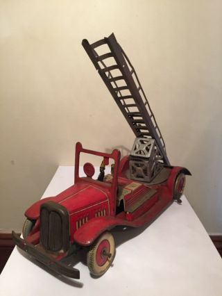 Vintage Mettoy Tinplate Fire Engine