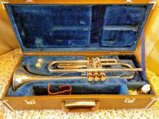 Vintage Yamaha Silver Trumpet Ytr - 232s Hard Case 2 Mouth Piece 