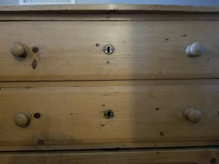 Vintage Yellow Pine 3 Drawer Dresser / Chest of Drawers 2